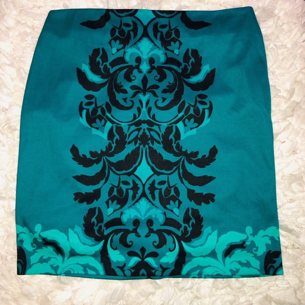 NWT New York and Company Pencil Skirt